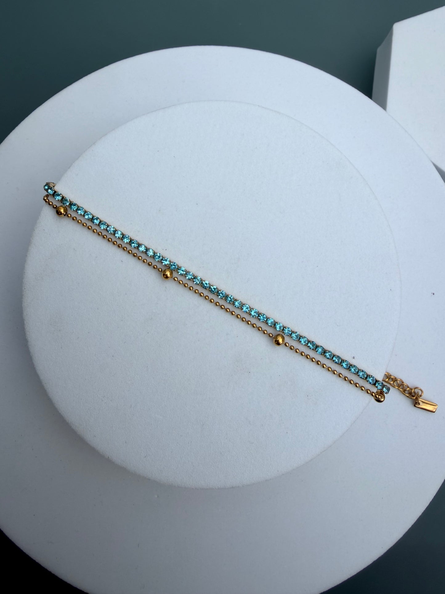 Tennisarmband Gold mit türkisfarbenen Zirkonia ✨