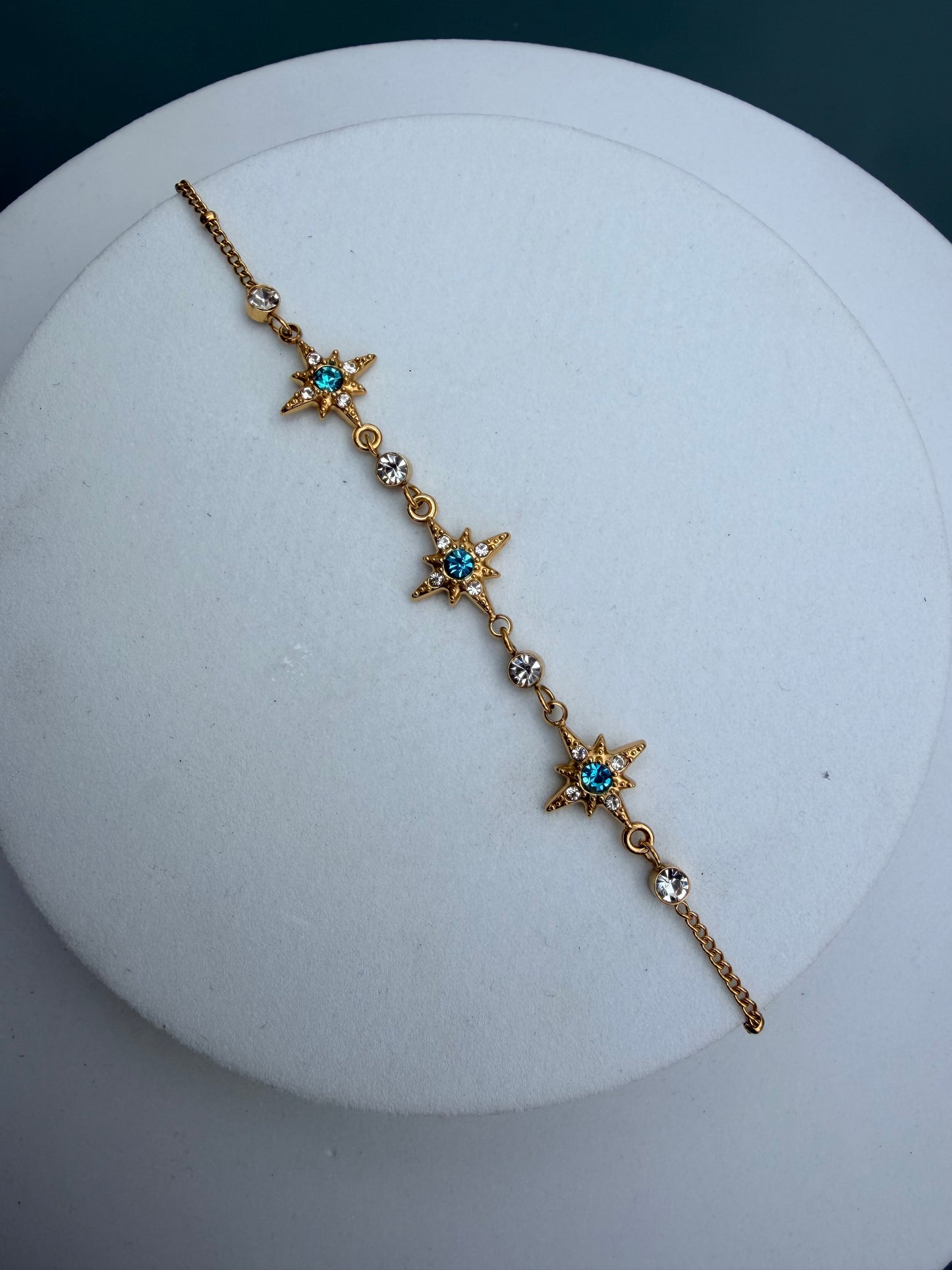 Sternen-Armband – Gold mit türkisfarbenen Zirkonia ✨🩵