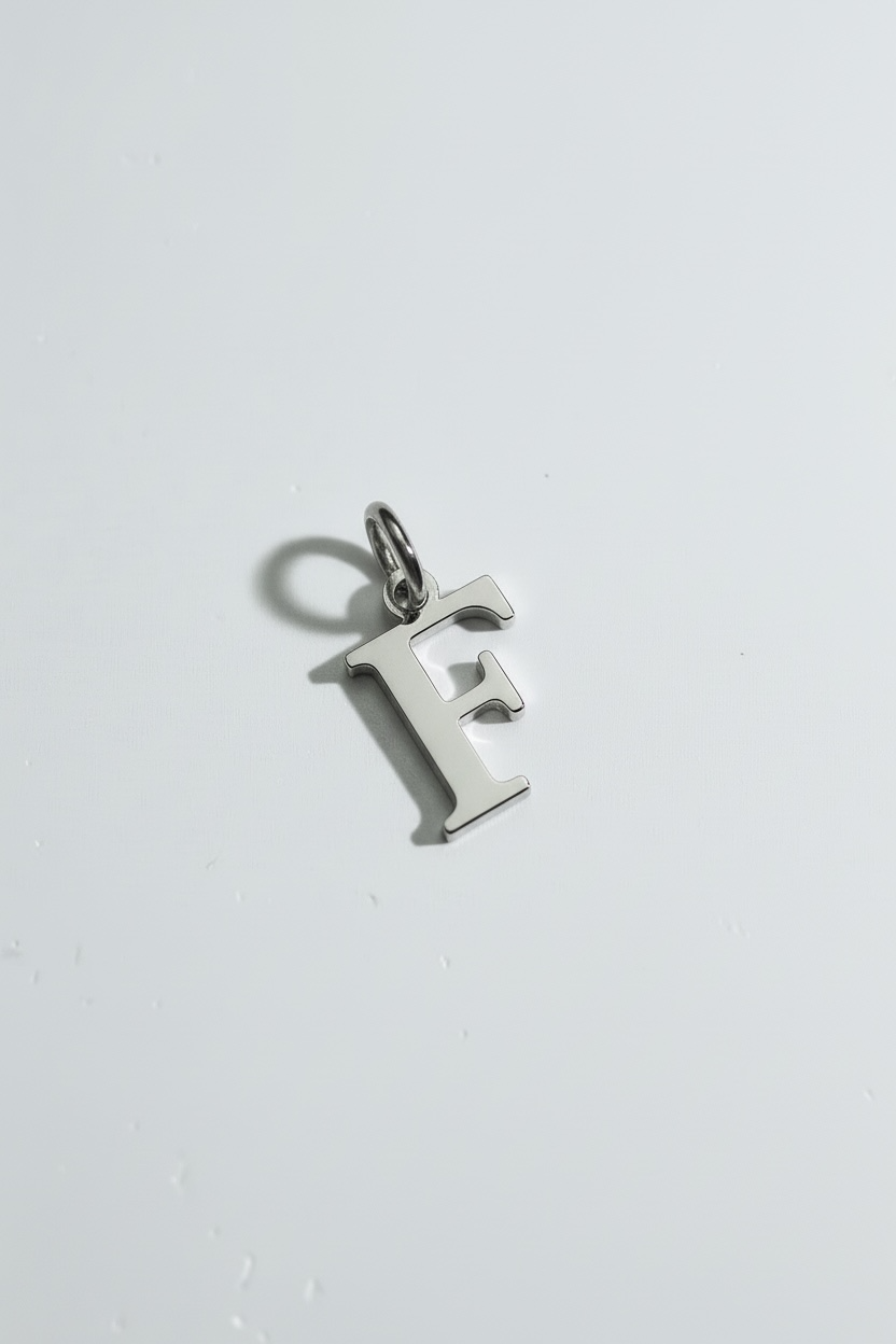 Buchstaben Charms 🔤
